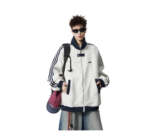 V37 American-style striped sweatshirt