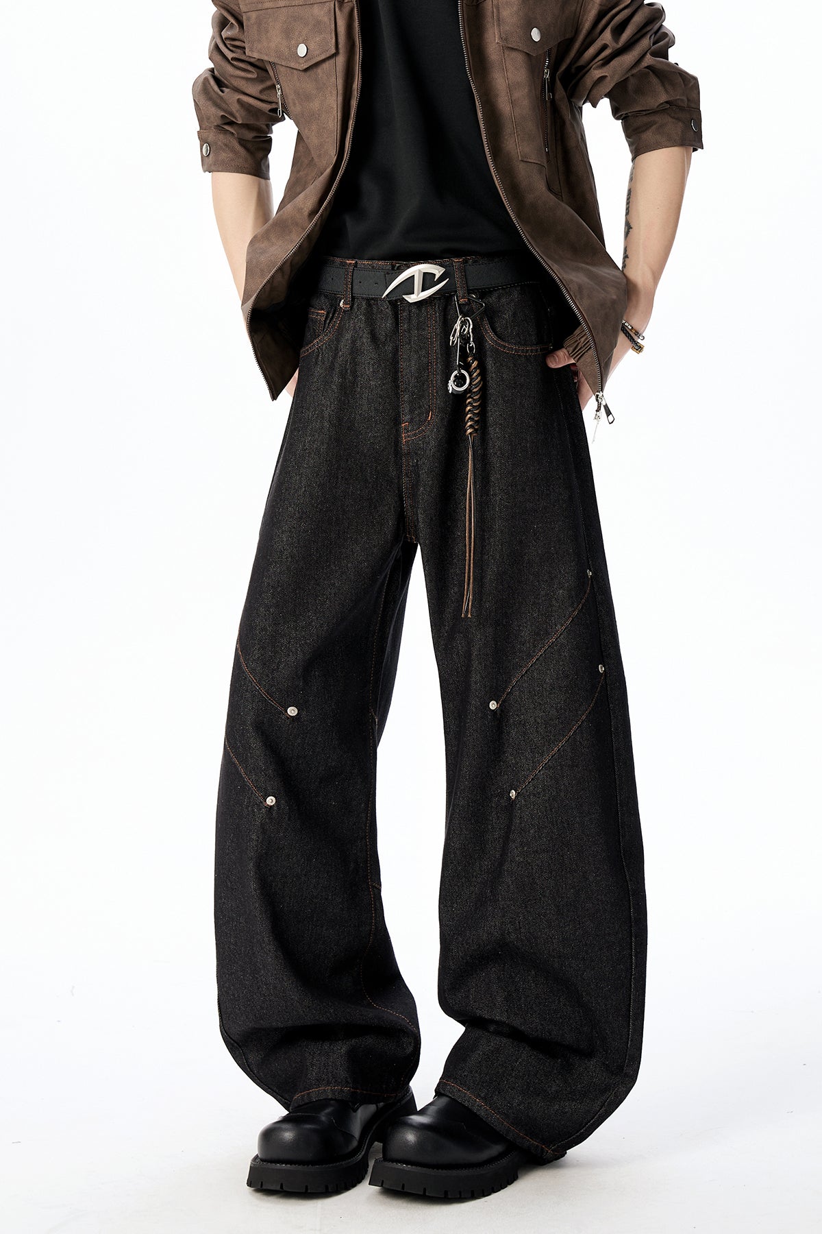 6156 High-Quality Curved Knife Denim Jeans